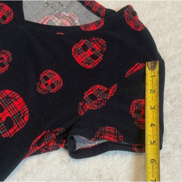 No Boundries 2 for 1 T-shirt/Blouse Red skull and Leopard Womens size Small/Medi - Picture 7 of 16